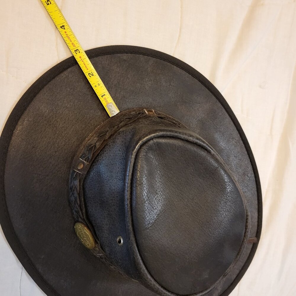 Brown Outback leather hat
